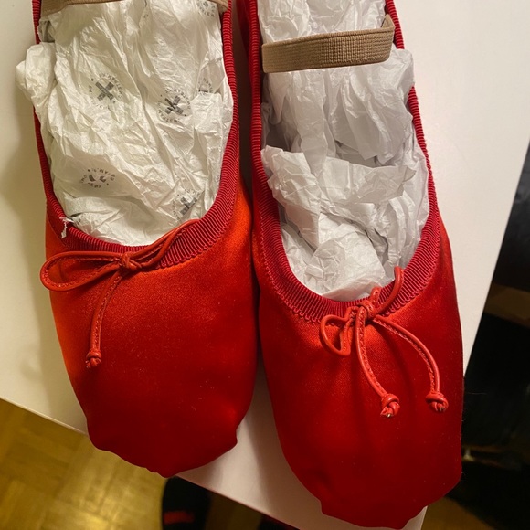 Miu Miu red satin ballet flats - Picture 2 of 3